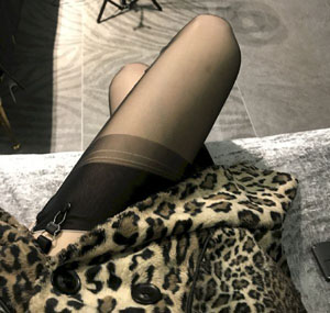 小妈妈的朋友_720动漫免费观看