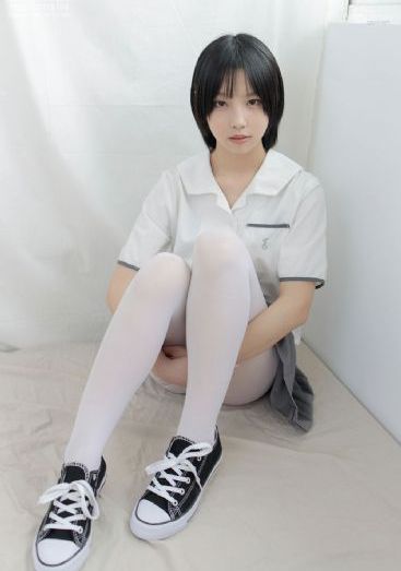 艾曼妞_无删减在线播放